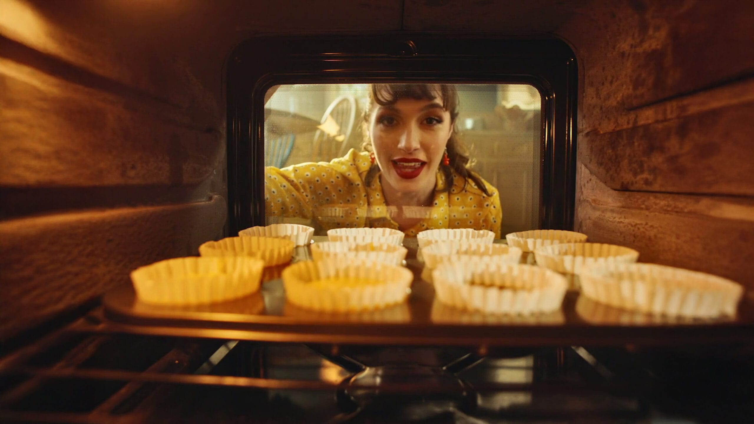 Commercials_NetflixSexEducation_06