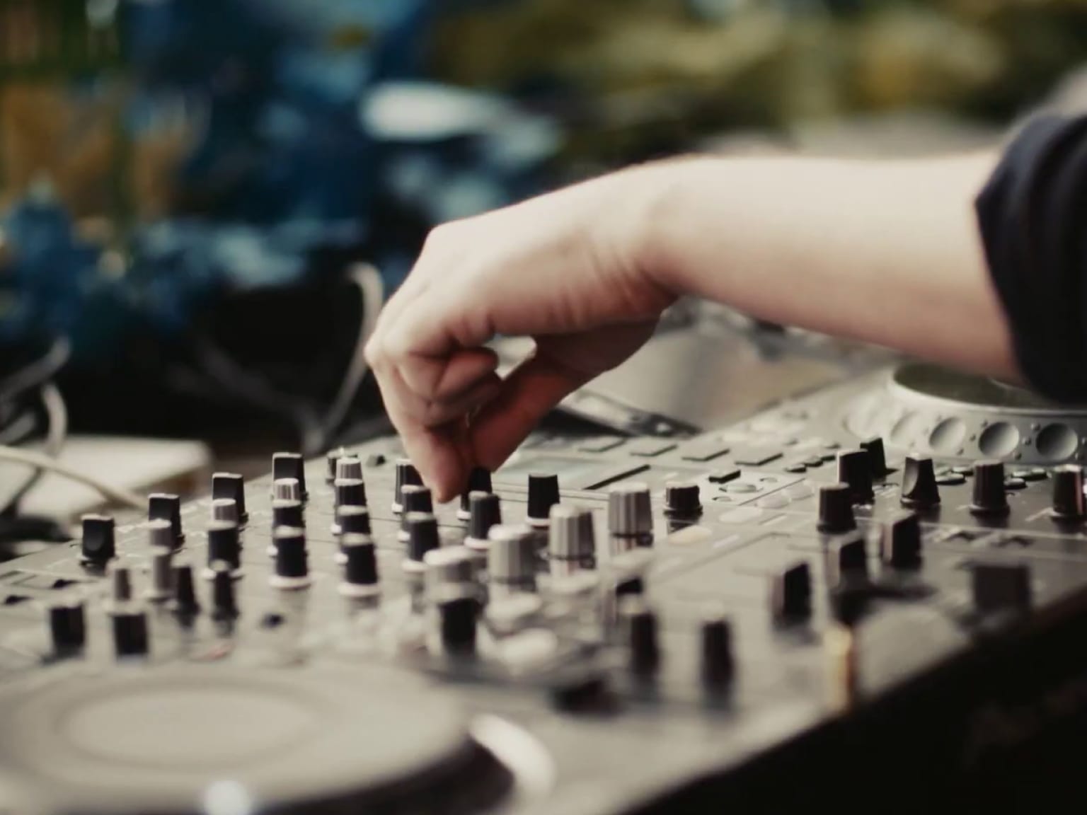 Play Aftermovie - Brunch In the City